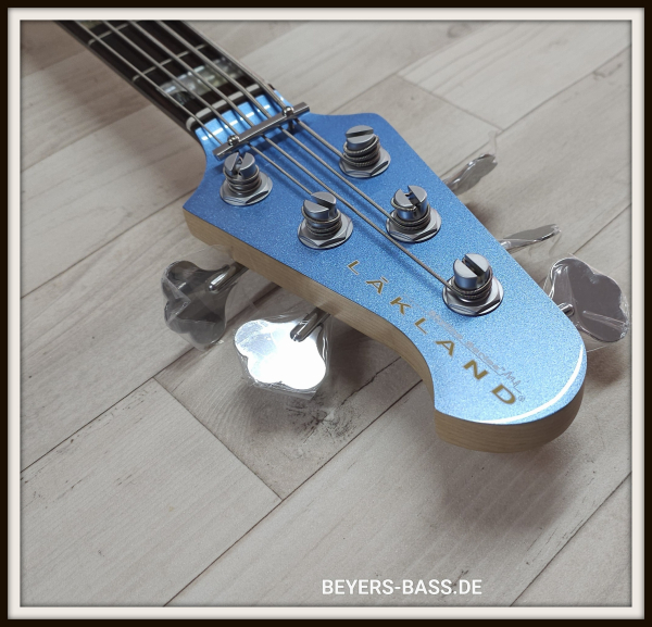 Lakland Skyline 55-60C Custom, Lake Placid Blue Gloss